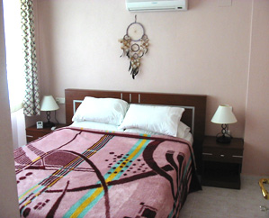 doublebedroom2006small.jpg